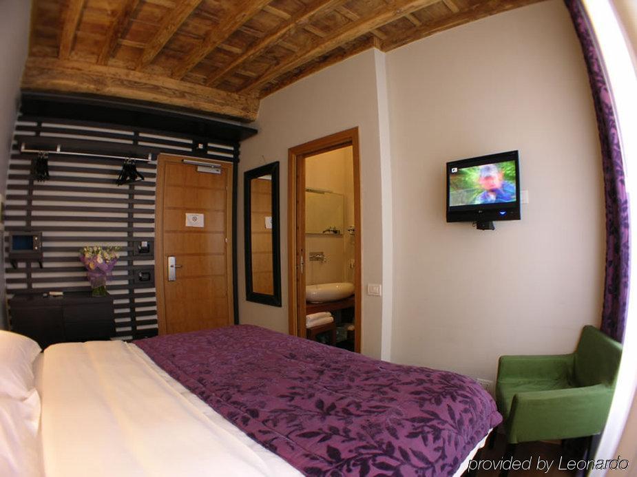 רומא Trevi Beau Boutique Hotel מראה חיצוני תמונה